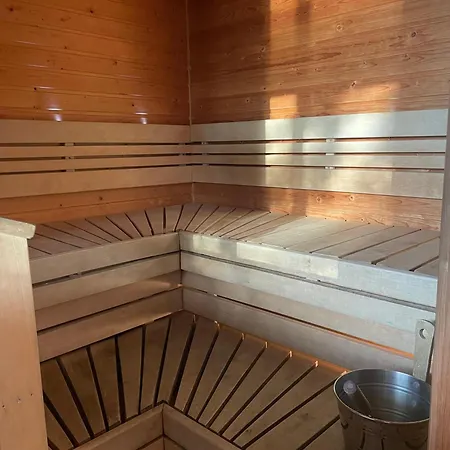 Pikkuhelmi-huvila Eurajoki