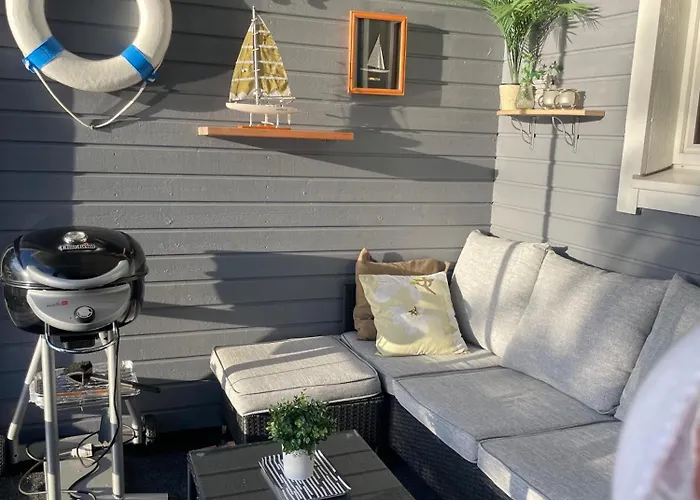 Pikkuhelmi-huvila Lomamökit